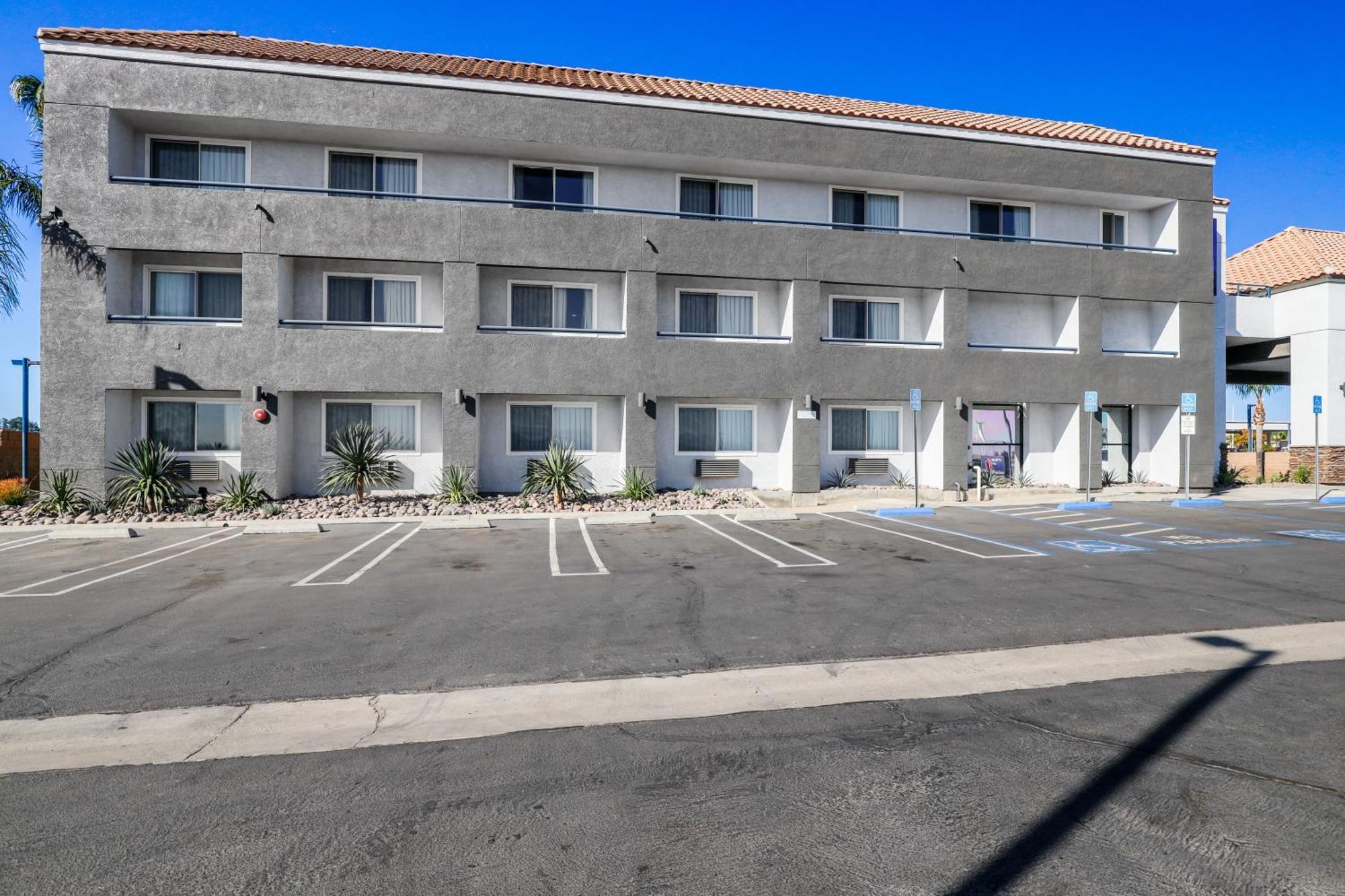 Studio 6 Suites Perris, Ca מראה חיצוני תמונה
