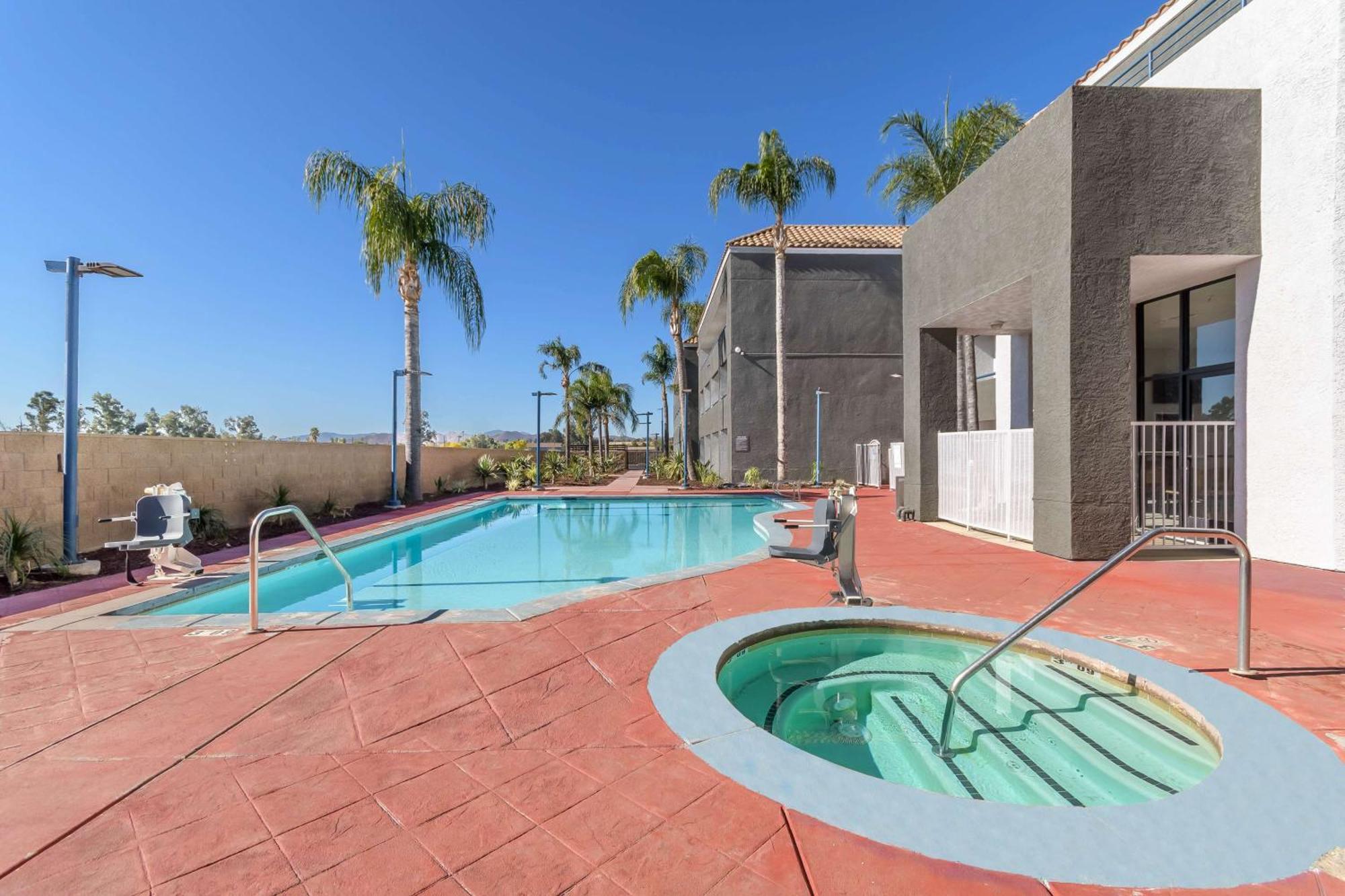Studio 6 Suites Perris, Ca מראה חיצוני תמונה